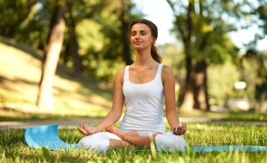 benessere posizioni yoga