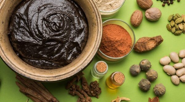 Rinforza le difese immunitarie con la marmellata Chyawanprash